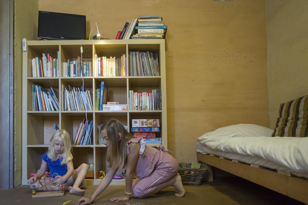 Villa Adama Midreshet Ben Gurion Екстериор снимка