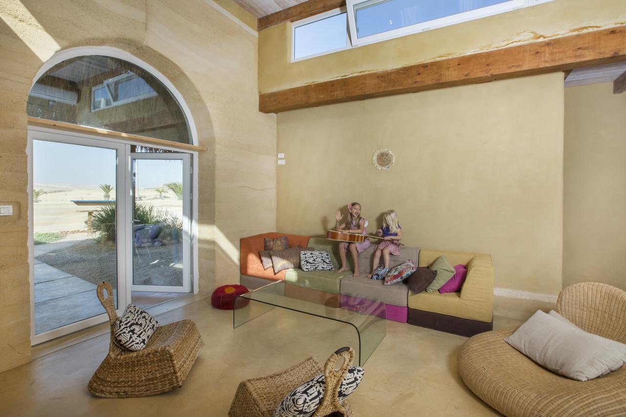 Villa Adama Midreshet Ben Gurion Екстериор снимка